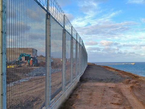 The shipping port is being built with 358 high security fence.