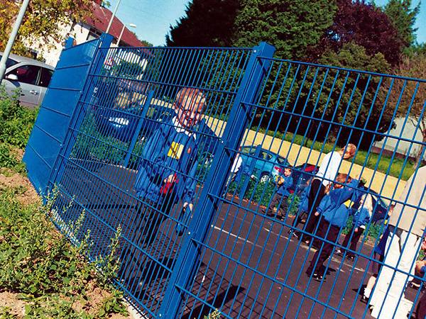 Double wire fence for playground in school