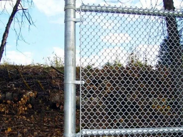 Mini chain link mesh fence installation view.